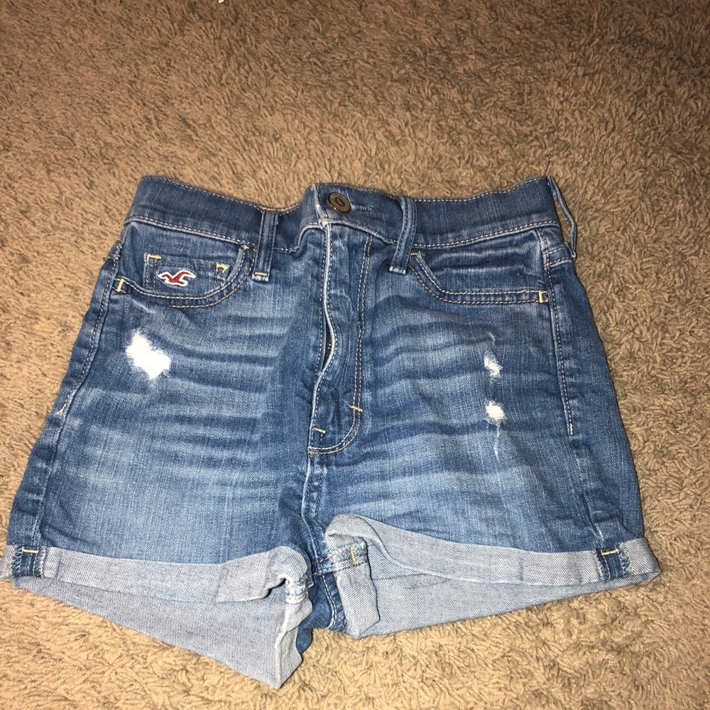 Hollister high waisted shorts